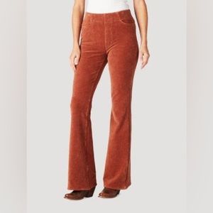 Wrangler WOMEN'S HIGH RISE PULL ON FLARE Pant